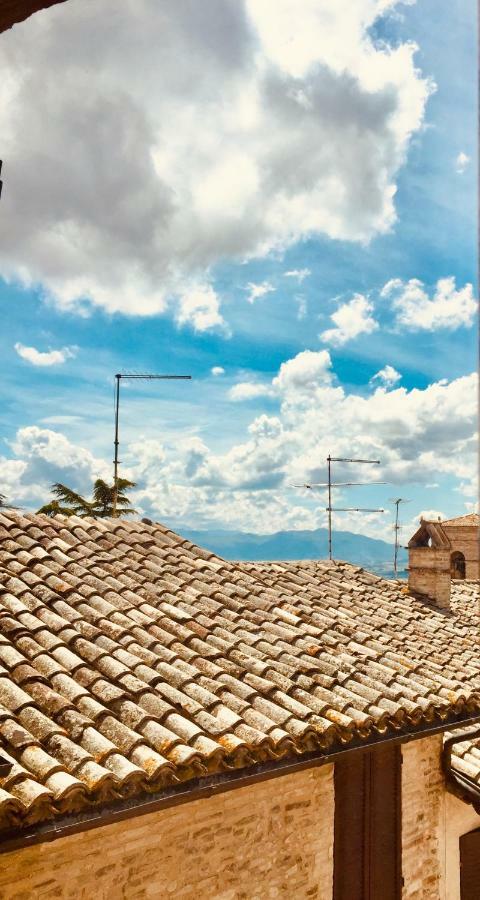 Vicolo Fabbri Appartamenti Montefalco Exterior photo
